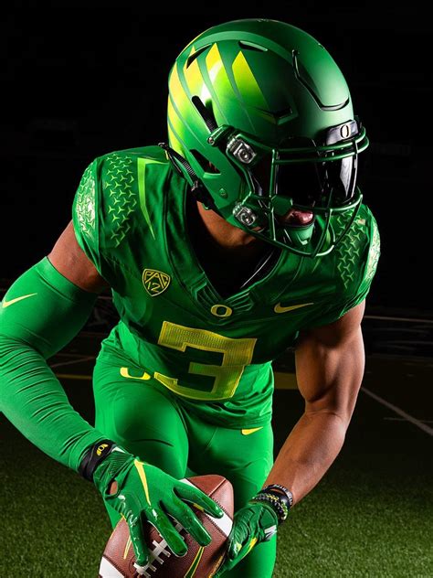 First Look Oregons New 2021 Football Uniforms