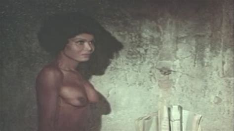 Ajita Wilson Nuda ~30 Anni In Hell Penitentiary