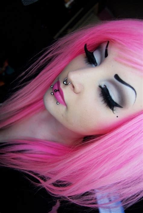 8 stunning symmetry 31 edgy examples of facial piercings → 💍…