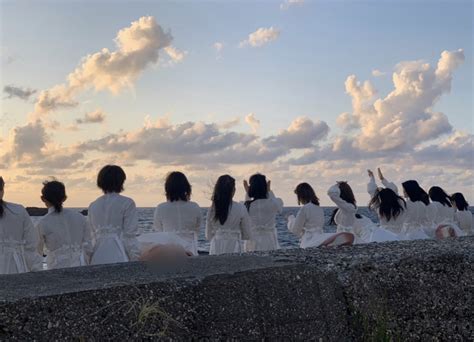 Nobody's fault (stylized in sentence case) is the first single from japanese idol group sakurazaka46 after their renaming and repositioning from keyakizaka46. 櫻坂46「Nobody's fault」のロケ地は佐渡のどこ？各シーンを徹底 ...