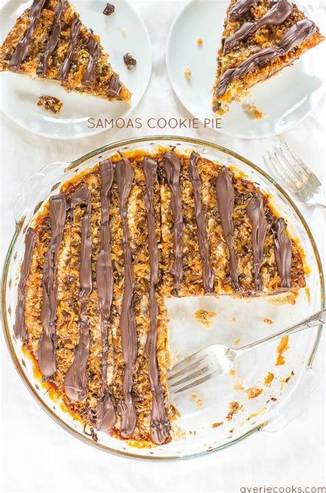 Add mixture to pie crust and smooth top. Better-Than-Girl-Scout Samoas Cookie Bars | Averie Cooks ...