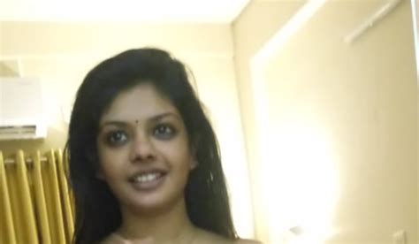 Kerala Girl Tulsi Sexy Pics And Videos