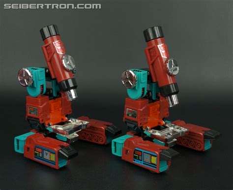 Transformers G1 Commemorative Series Perceptor Cybertron Perceptor