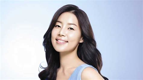 Han Ji Hye′s Fans Feed Her Drama Cast Yahoo Celebrity Philippines