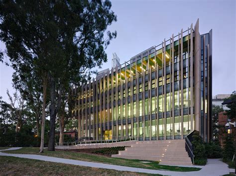 Uqs Centre For Advanced Imaging Officially Opened Uq News The