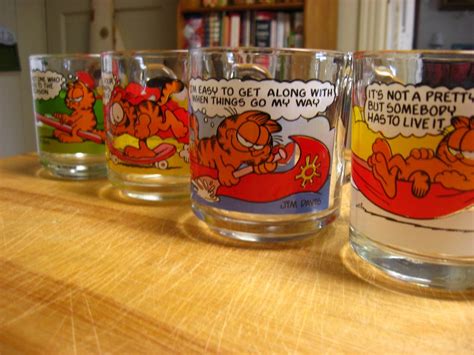 13 Best Novelty Drinking Glass Sets Of The 80s Rediscover The 80s Drinking Glass The Good