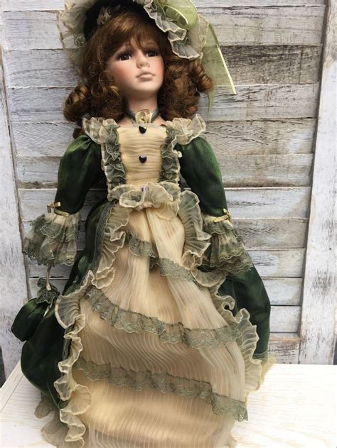 Material Porcelain Head Arms And Legs Dolls Are In Good Condition Clothes May Not Look