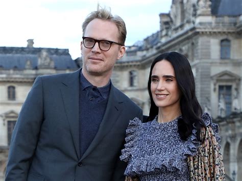 see jennifer connelly and paul bettany s super rare pda moment photo sheknows
