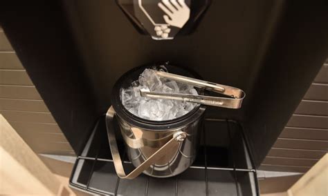15 Easy Homemade Ice Maker Plans