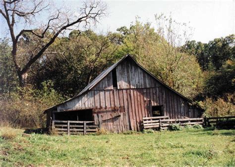 Old Country Barns Old Barn Country Pinterest Old Barns Red