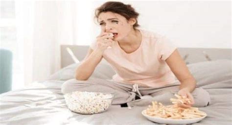 Most important to note is that this type of emotional eating only. Stress eating - today health tips to deal with it ...