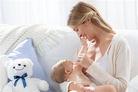 Lactancia Materna El Mayor Vínculo De Amor