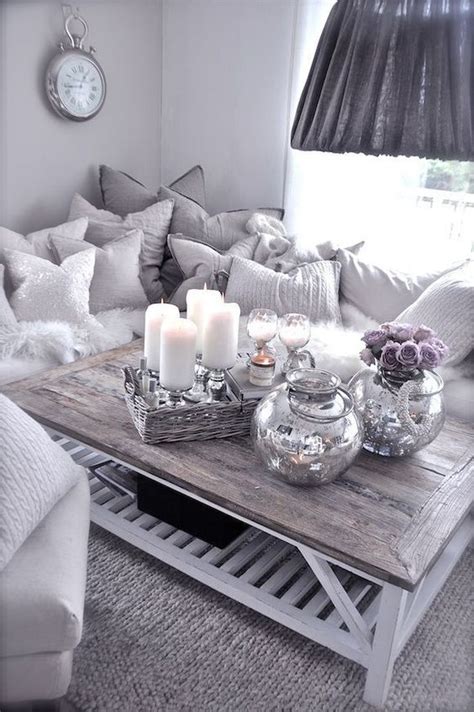 Inspiring Living Room Decorating Ideas For New Year