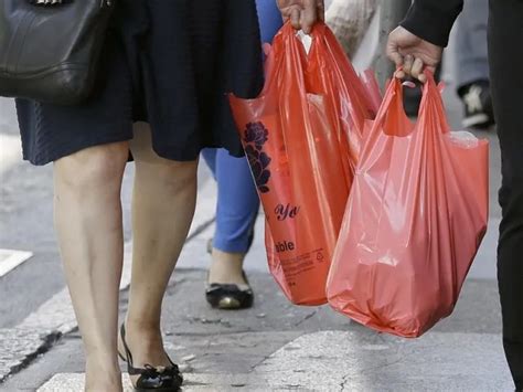 helping nature victoria wins court battle over right to ban plastic bags ptc punjabi canada