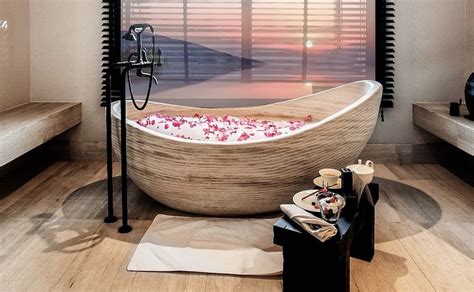 Top 5 Most Amazing Hotel Bathrooms In The Middle East