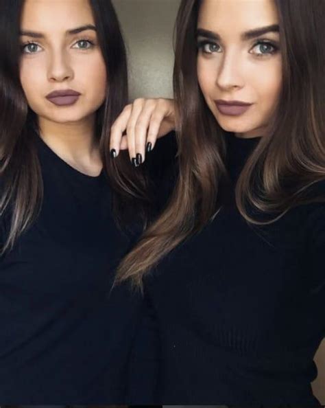 17 Hottest Twins On Instagram Thatll Make You Look Twice