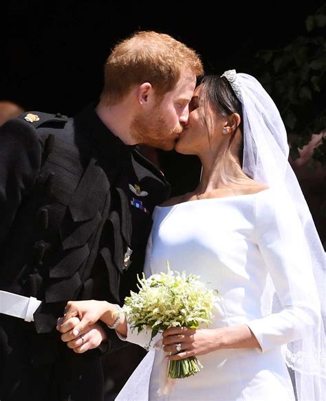 Photos Prince Harry And Meghan Markles Royal Wedding Kiss Photogallery