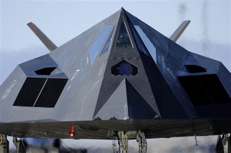 F 117 Nighthawk The Stealth Fighter Actually A Bomber