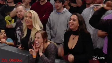 Roman Reigns Fan Hot Cleavage Girl Crowd Wwe Raw Youtube