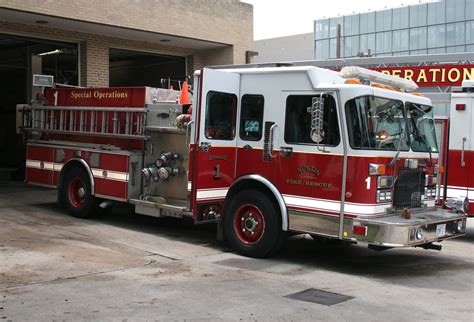 Austin Texas Fire Rescue Special Operations Engine 1 Spar Flickr