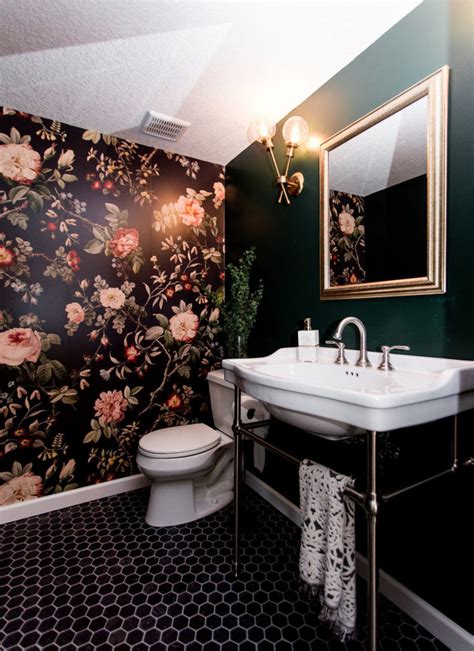 Dramatic Wallpaper For Powder Room 18 Small Bathrooms Powder Rooms