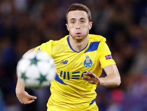 Joaquim silva and isabel silva. Show de Diogo Jota na goleada do FC Porto - Visão de Mercado