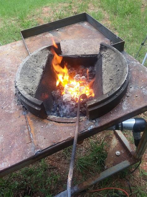 Homemade charcoal forge constructed from fire bricks, steel plate, and plumbing components. Build a Large Brake Drum Forge with Fire Pot | Brake drum forge, Blacksmithing knives, Blacksmithing
