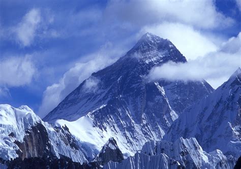 Mount Everest Nepal Interesting Info 2012 2013 Travel And Tourism