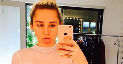 Miley Cyrus Naked Pics Surface Online As Celebrity Hacking Grows