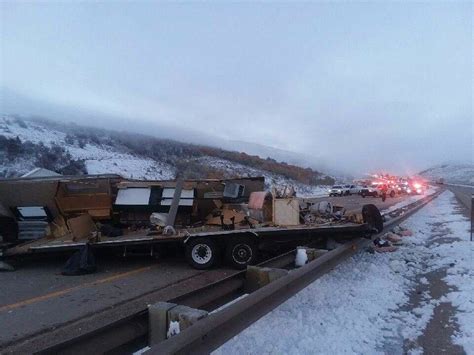 Serious Crash Forces Partial Closure Of I 80 In Wyoming Kutv