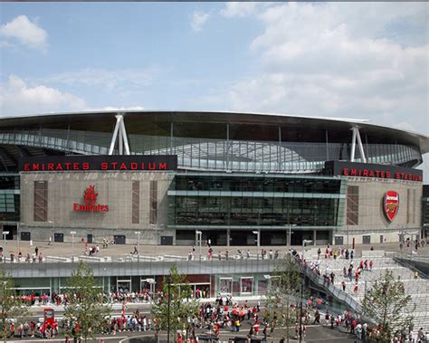 Depending on which part of london you're coming through, you may approach the stadium from the a501 (euston road), passing euston station and king's cross station. Emirates Stadium, UK | Fosroc