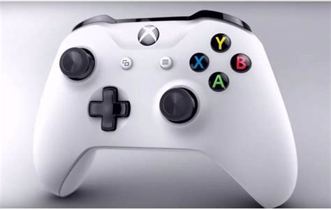 Controle Xbox One S Original Microsoft Slim Branco Lacrado R 33999