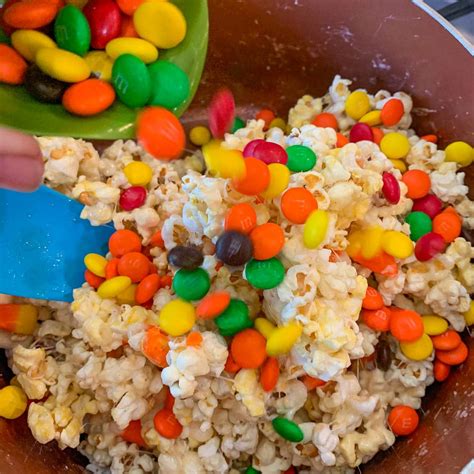 Spooky Halloween Popcorn Balls Hildas Kitchen Blog