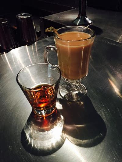 Nyc S Best Hot Drinks For Cold Nights Drink Nyc The Best Happy Hours Drinks And Bars In New