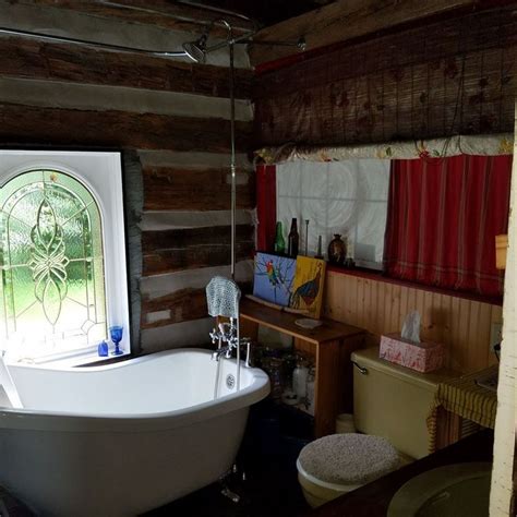 Pin By Binky Lin On Cabin Clawfoot Bathtub Cabin Bathtub