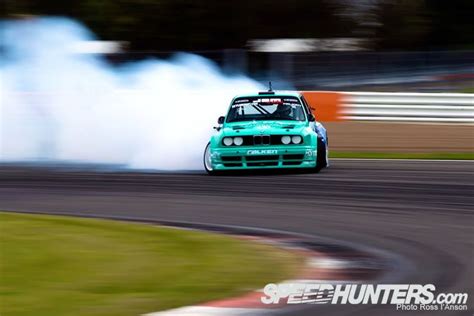 Car Feature An E30 Pairing Team Falken S Bmws Speedhunters