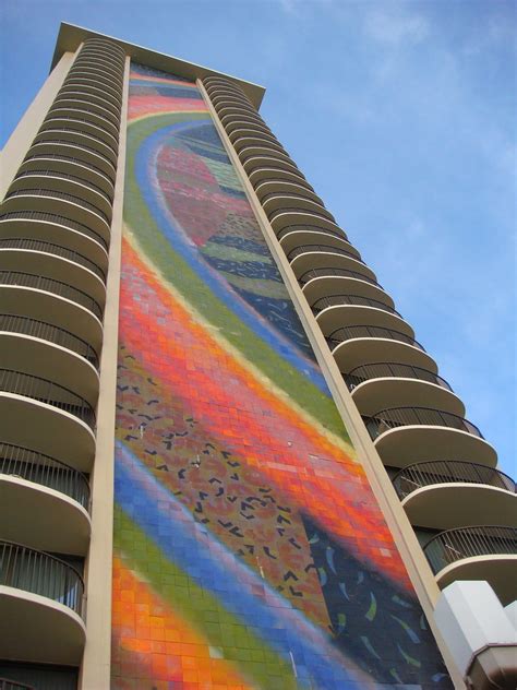 Hilton Hawaiian Village Hotel The Iconic Rainbow Tower