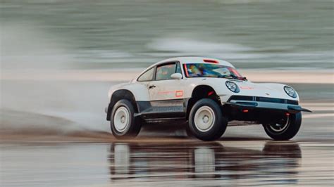 Singer Vehicle Designs New Porsche 911 Baja Racer Is Otherworldly