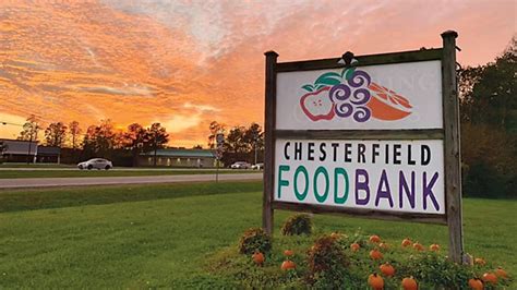 Blader door onze verzameling chesterfield banken: Chesterfield Food Bank - Richmond Family Magazine