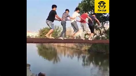 Chinese Funny Pranks Best Chinese Vines Chinese Funny Clips Funny Whatsapp Videos Youtube