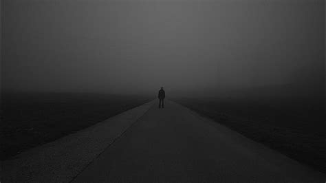 🥇 Dark Fog Lonely Roads Monochrome Lone Man Loner