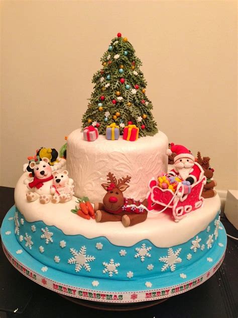 See more ideas about christmas cake, cupcake cakes, xmas cake. And finally...the ULTIMATE OVERALL winner of the Pretty ...