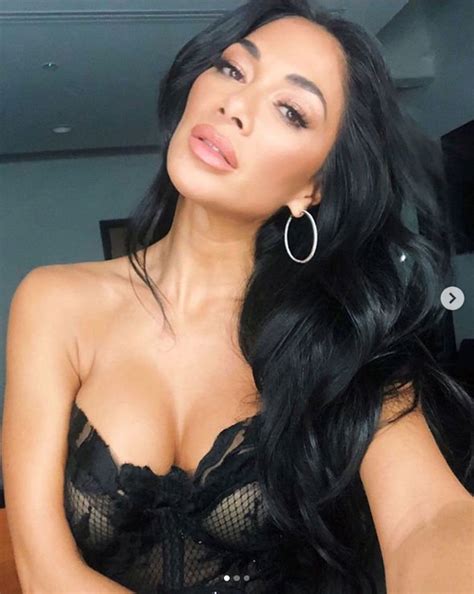 nicole scherzinger wows in lace gown amid rumours she s dating x factor