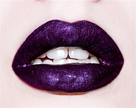 The Nancy Wilde Experience Missbo Kaleidoscope Purple Glitter Lip