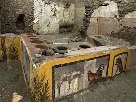 Pompeii Excavations Reveal Fast Food Preferences Of Ancient Citys