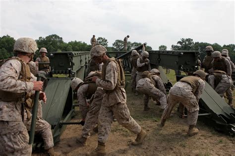 Combat Engineers Maintain Brilliance In Basics Marine Corps Forces