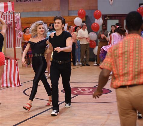 Grease Live 40