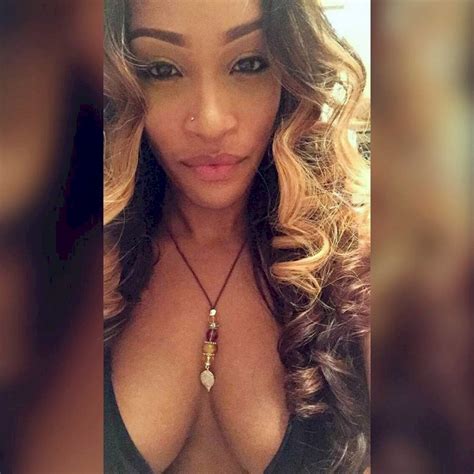 Instagram Flexin Sexy Atlanta Teacher Goes Viral On The Gram My Xxx Hot Girl