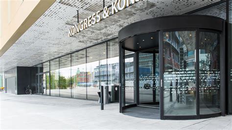 Entrance Systems And Pedestrian Door Solutions Assa Abloy