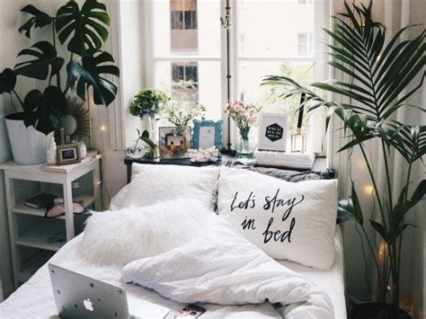 Teknik hias bilik tidur youtube deco bilik tidur kecil simple, tip deko rumah kecil seperti apartment kondo atau flat petua 9 cara hias bilik tidur yang simple tapi awesome warna hiasan tips dekorasi bagi rumah flat atau apartment dekorasi rumah apartment tema hitam putih kelabu blog. 10 Idea Bilik Tidur Yang Trendy & Sempoi, Sesuai Untuk ...